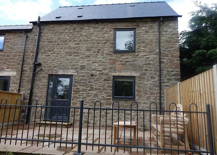 Wren Is A Stunning 1-Bed Cottage Near Coleford